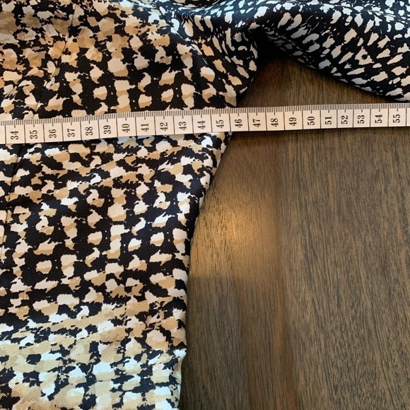 Brooks Brothers Dress 100% Silk Size 2 Short Sleeves Lined Midi Abstract Print. - Picture 7 of 16